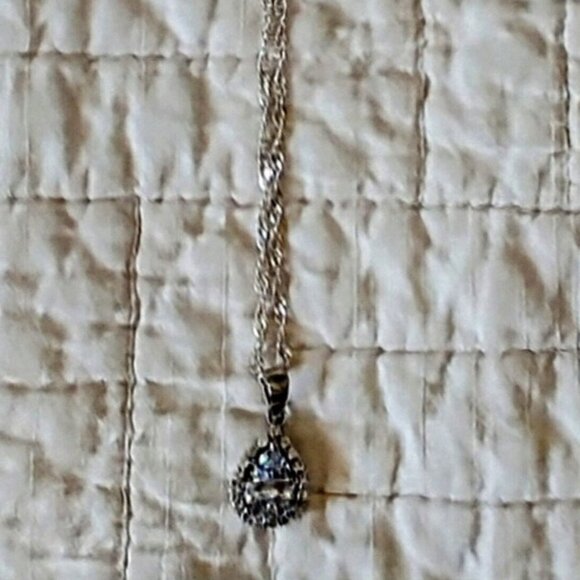 Vintage Lab Created Tear Drop Diamond Surrounded by White Sapphires 16" 925 SS - Picture 6 of 10